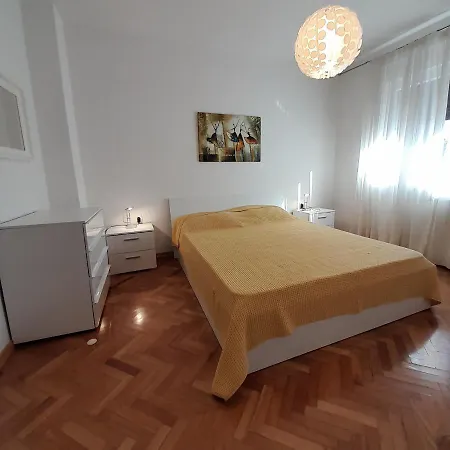 Casa Letizia Holiday home *