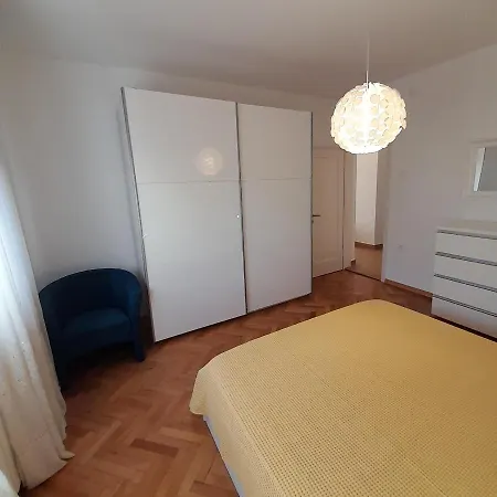 Holiday home Casa Letizia